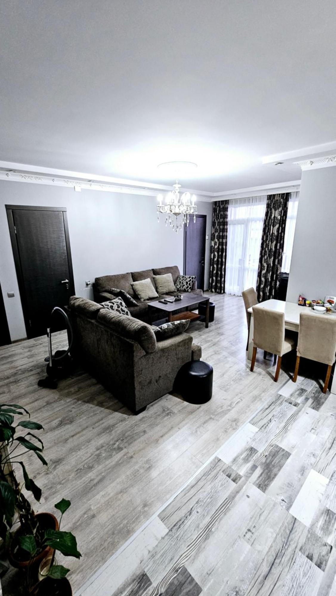 Apartment Irina Batumi Exteriér fotografie